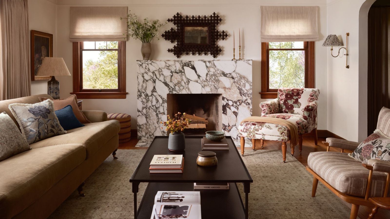 Warm terracotta and cream living room decor inspiration